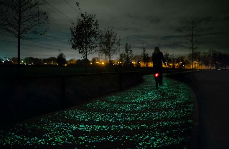 pista-ciclabile-glow-in-the-dark