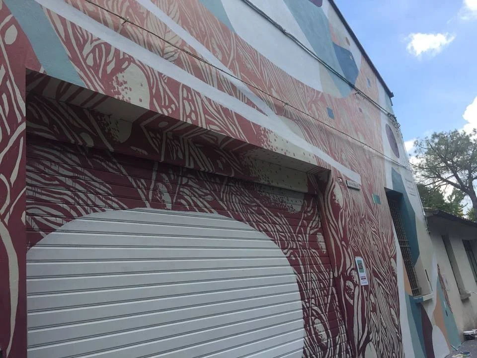 Il primo murales è realtà